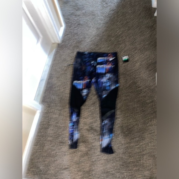 NIKE Colorful Leggings - Picture 6 of 7